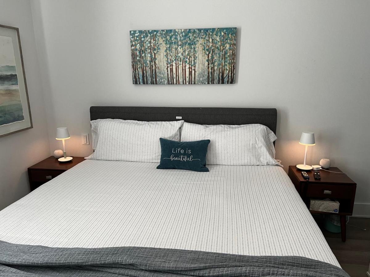 New Centennial Park Luxury Smart Home W Courtyard Fayetteville Exteriör bild